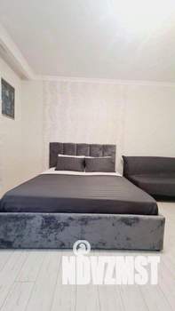 1-к квартира, посуточно, 70м2, 1/1 этаж