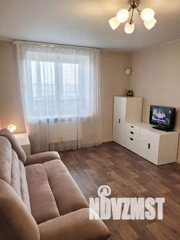 1-к квартира, посуточно, 40м2, 7/10 этаж