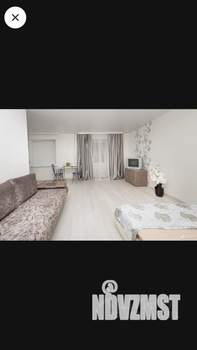 Студия квартира, посуточно, 32м2, 1/5 этаж