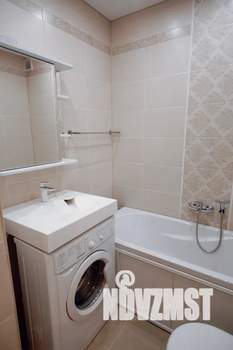 Студия квартира, посуточно, 27м2, 10/10 этаж