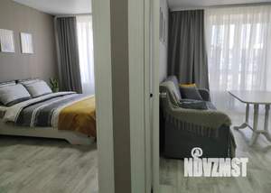 1-к квартира, посуточно, 43м2, 9/10 этаж