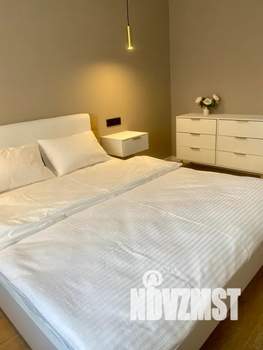 1-к квартира, посуточно, 42м2, 13/16 этаж