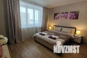 1-к квартира, посуточно, 37м2, 5/10 этаж