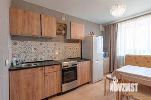 1-к квартира, посуточно, 39м2, 9/9 этаж