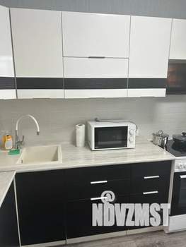 1-к квартира, посуточно, 33м2, 8/10 этаж