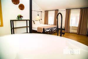 1-к квартира, посуточно, 80м2, 1/1 этаж