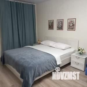 1-к квартира, посуточно, 34м2, 2/9 этаж