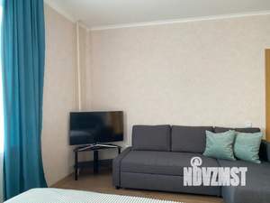 1-к квартира, посуточно, 42м2, 8/10 этаж