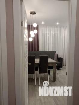 1-к квартира, посуточно, 44м2, 2/9 этаж