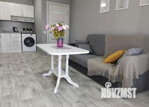 1-к квартира, посуточно, 43м2, 1/1 этаж