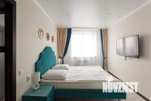 1-к квартира, посуточно, 32м2, 15/16 этаж