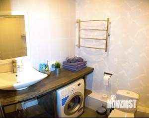 3-к квартира, посуточно, 75м2, 1/1 этаж