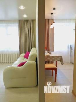 1-к квартира, посуточно, 36м2, 1/1 этаж