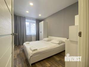 3-к квартира, посуточно, 59м2, 1/1 этаж