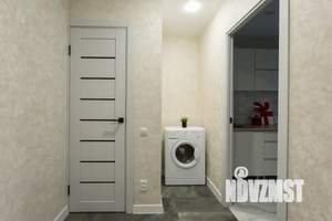 1-к квартира, посуточно, 36м2, 1/9 этаж