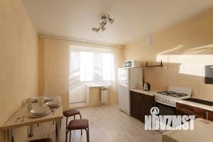 2-к квартира, посуточно, 61м2, 7/10 этаж