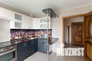 1-к квартира, посуточно, 43м2, 3/12 этаж