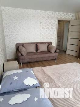 1-к квартира, посуточно, 39м2, 3/9 этаж