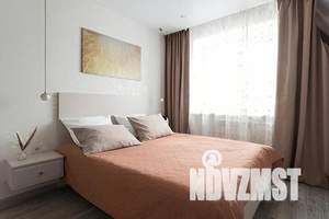 1-к квартира, посуточно, 32м2, 7/10 этаж