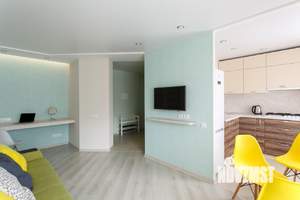 2-к квартира, посуточно, 44м2, 1/1 этаж