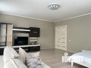 2-к квартира, посуточно, 75м2, 2/4 этаж