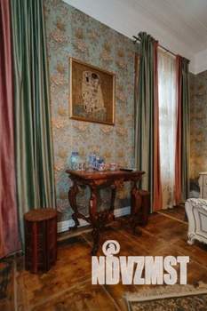 2-к квартира, посуточно, 25м2, -1/2 этаж