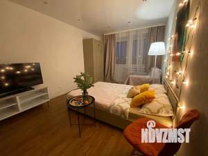 1-к квартира, посуточно, 44м2, 1/9 этаж