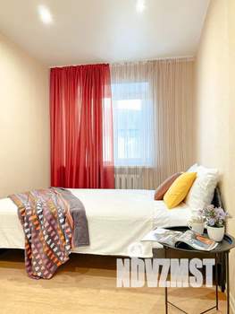 2-к квартира, посуточно, 60м2, 1/5 этаж