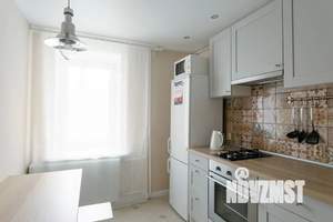 2-к квартира, посуточно, 50м2, 1/5 этаж