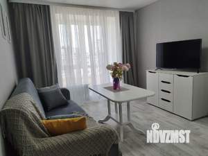 2-к квартира, посуточно, 48м2, 9/16 этаж