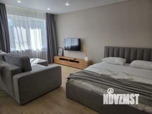 Студия квартира, посуточно, 32м2, 3/5 этаж