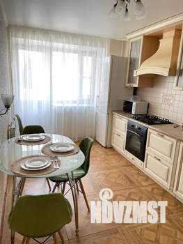 3-к квартира, посуточно, 79м2, 3/5 этаж