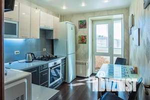 2-к квартира, посуточно, 52м2, 8/9 этаж