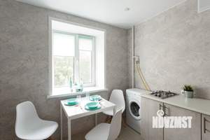 1-к квартира, посуточно, 39м2, 3/5 этаж