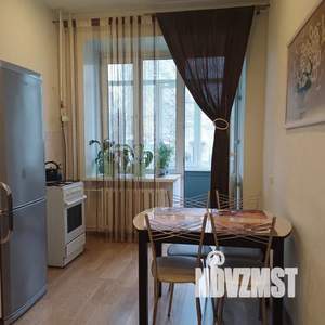 1-к квартира, посуточно, 40м2, 1/5 этаж