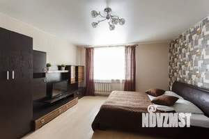 1-к квартира, посуточно, 43м2, 3/12 этаж