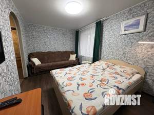 1-к квартира, посуточно, 35м2, 2/5 этаж