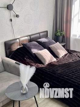 1-к квартира, посуточно, 38м2, 9/10 этаж