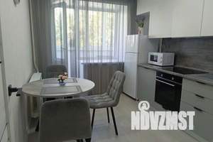 1-к квартира, посуточно, 40м2, 3/10 этаж