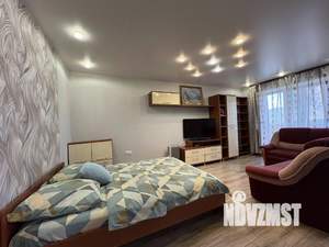 1-к квартира, посуточно, 33м2, 1/1 этаж