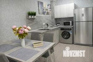 1-к квартира, посуточно, 43м2, 1/1 этаж