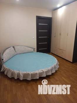 1-к квартира, посуточно, 40м2, 6/10 этаж