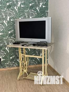 1-к квартира, посуточно, 40м2, 2/9 этаж