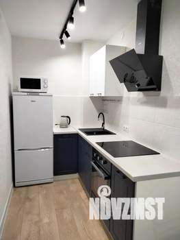 1-к квартира, посуточно, 40м2, 1/10 этаж