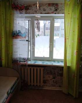 3-к квартира, на длительный срок, 48м2, 1/5 этаж