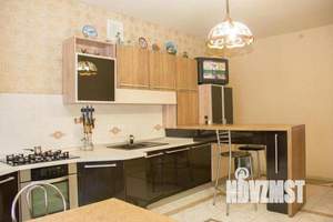 1-к квартира, посуточно, 200м2, 1/1 этаж