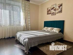 1-к квартира, посуточно, 40м2, 6/10 этаж