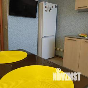 1-к квартира, посуточно, 40м2, 7/16 этаж