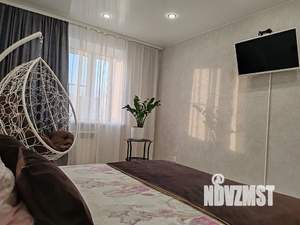 1-к квартира, посуточно, 40м2, 8/10 этаж