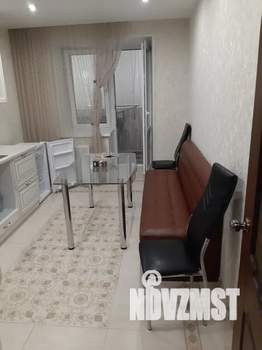 1-к квартира, посуточно, 35м2, 3/10 этаж